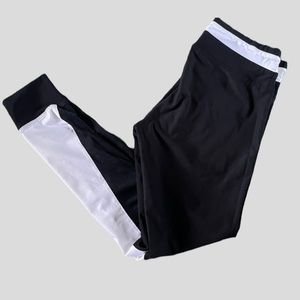 MOVING SALE❌ Marika Workout Leggings